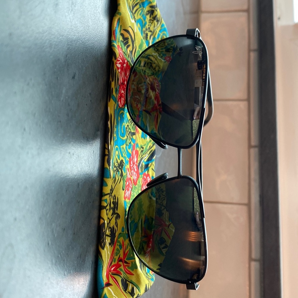 Maui Jim Polarized Aviator Sunglasses